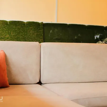 Miku - Perfect 1bedroom At Komuna E Parisit 티라나