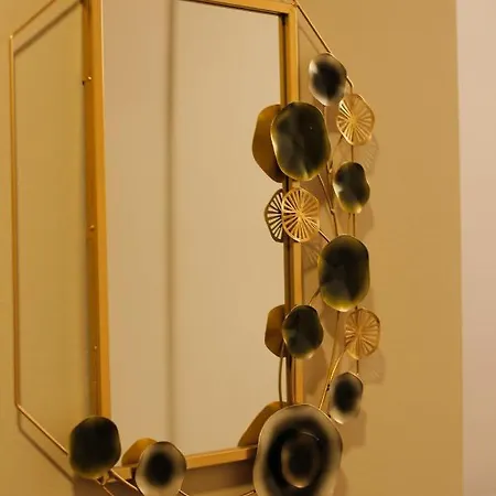 아파트 Miku - Perfect 1bedroom At Komuna E Parisit