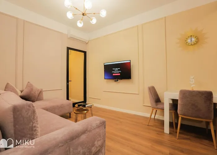 Miku - Perfect 1bedroom At Komuna E Parisit Appartement